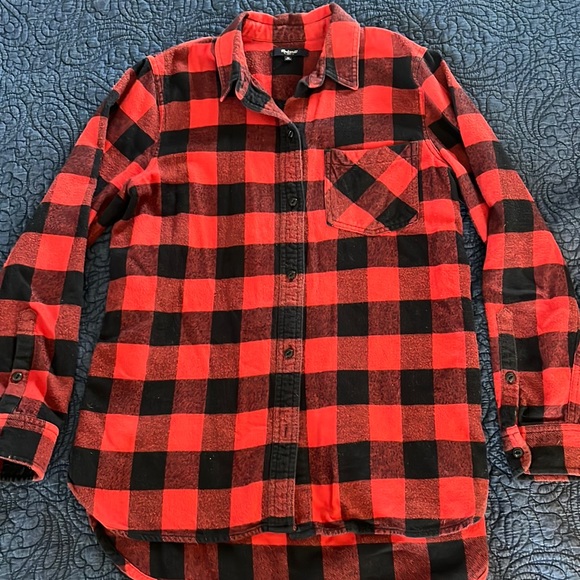 Madewell Women’s Flannel - Picture 2 of 3